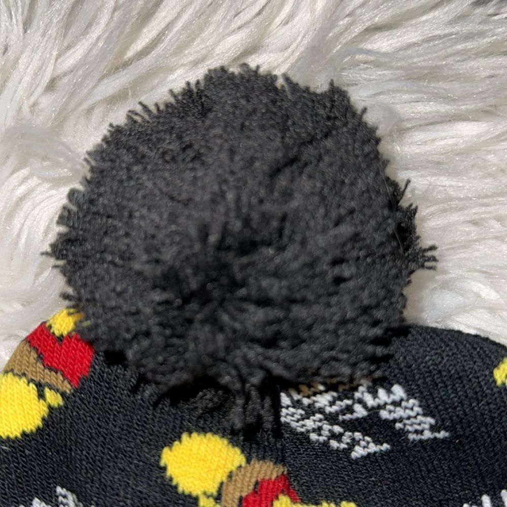 ALF Pom-Pom hat - Picture 4 of 4
